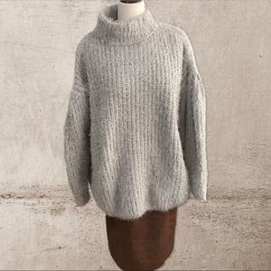 Free people oversized fuzzy gray Chenille sweater with mock turtleneck/XS